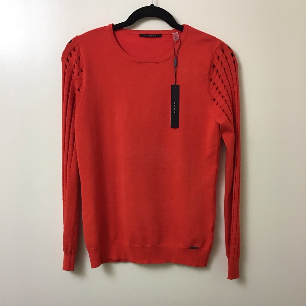 T TAHARI long sleeve top